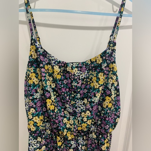 NWT Only brand, dark floral maxi dress. - Picture 3 of 8